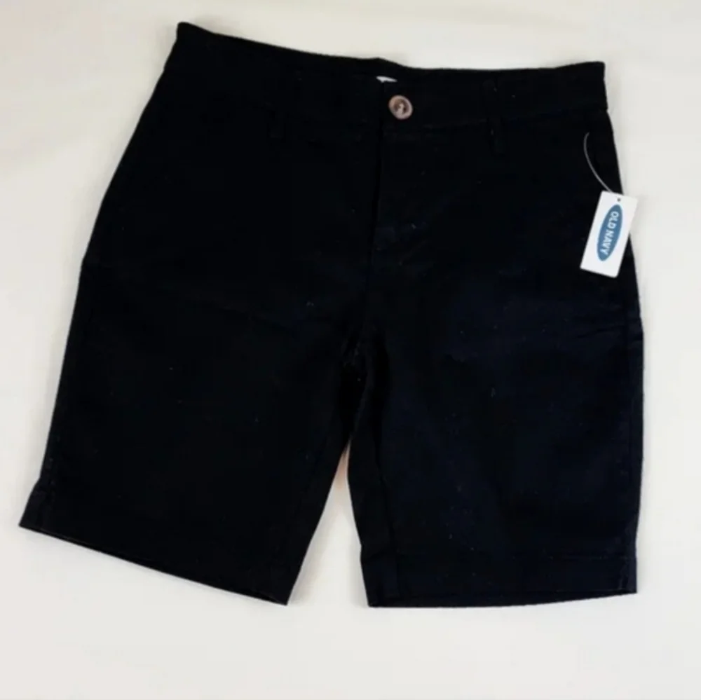 Old Navy Girl Uniform Twill Bermuda Short